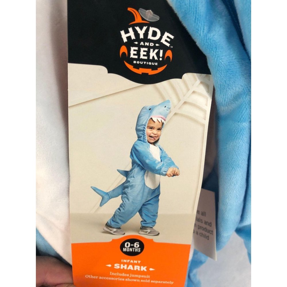 NWT Baby Shark Costume 0-6m Halloween